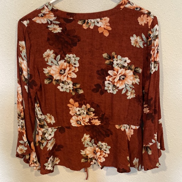 Blouse - Picture 2 of 2